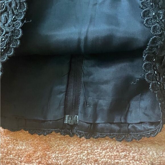 Stunning beaded top from CARMEN MAR VALVO - Picture 8 of 8